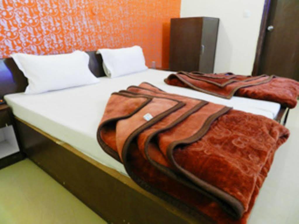 Hotel Le Princess @ Airport New Delhi Eksteriør billede